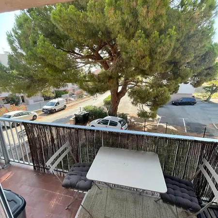 Presqu Ile Giens Апартаменты Йер